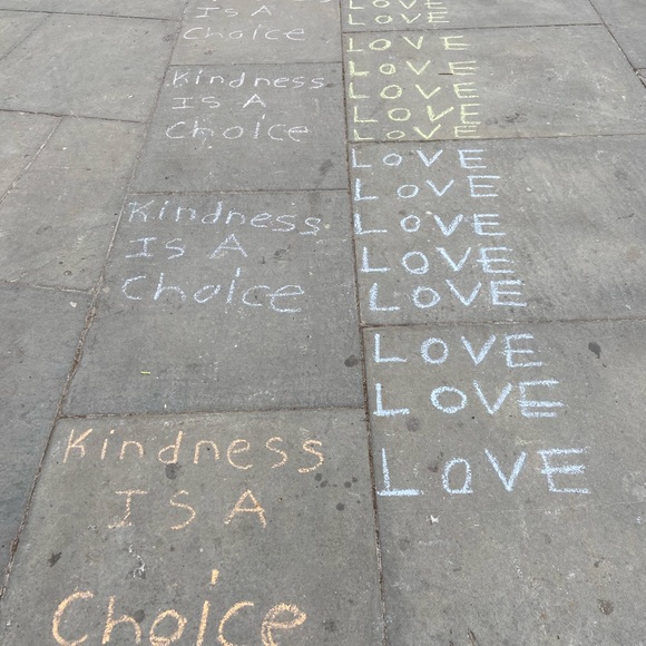 Meet your Posher, Amy: 700+ sales! 5⭐️rated seller! 4x posh party host. - Picture 9 of 10